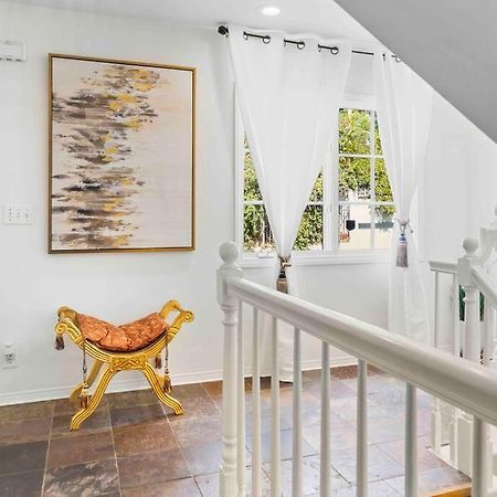 Stunning Mediterranean Mansion In Laurel Canyon لوس أنجلوس المظهر الخارجي الصورة