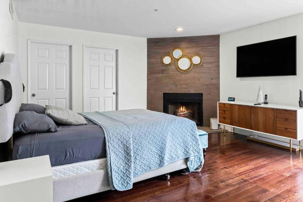 Stunning Mediterranean Mansion In Laurel Canyon لوس أنجلوس المظهر الخارجي الصورة